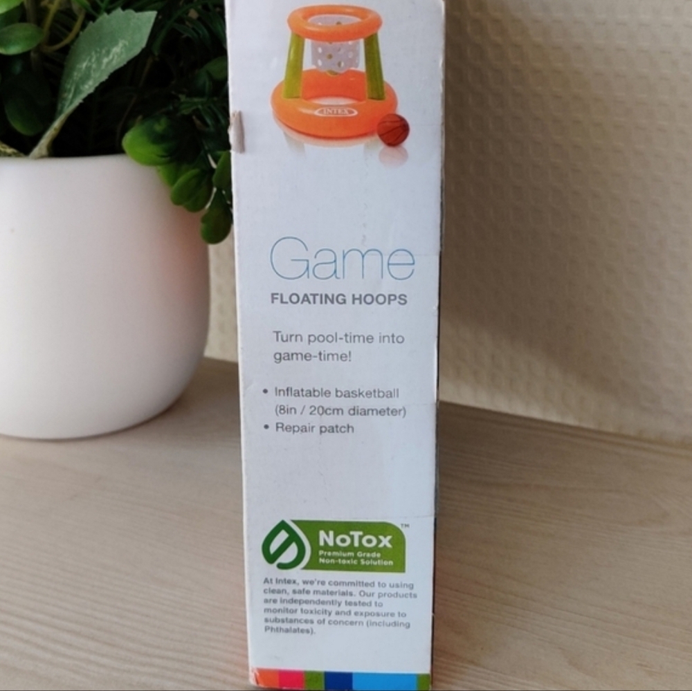 Intex Game Floating Hoop Game Set - Picture 2 of 6